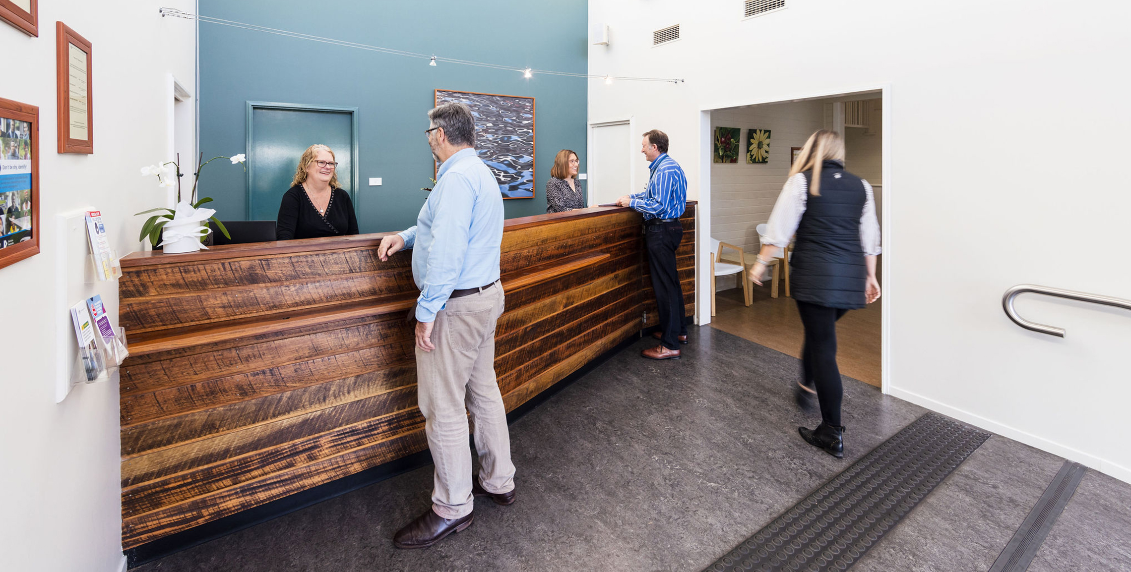 People at reception at Junction Street Family Practice in Nowra